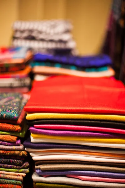 Scarves in a market — Stock Photo, Image