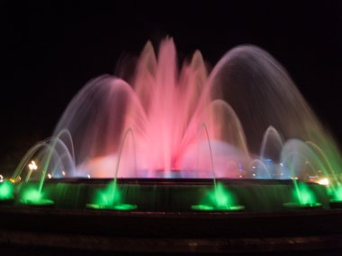 Çeşme Montjuic suda hareket ile