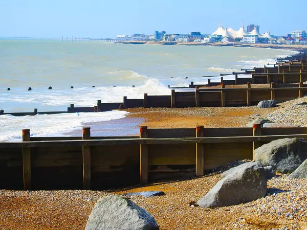 Blick Auf Die Bucht Meer Buhnen Strand Und Gebäude Der — Stockfoto