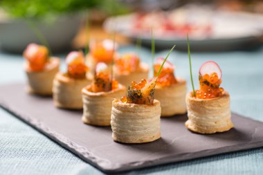 Lezzetli vatandaşlara somon meze