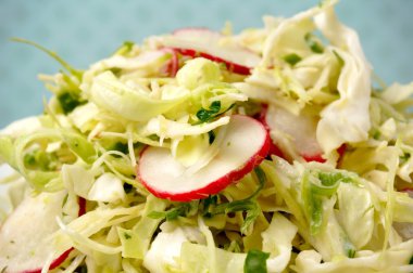 taze yaz lahana salatası
