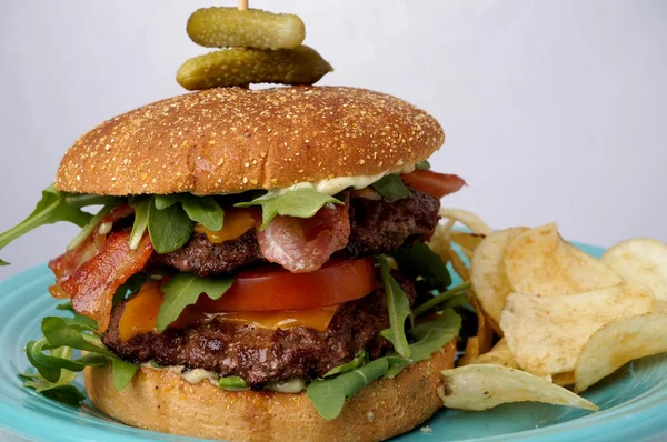 Great bacon and cheese burger — Stock Photo, Image