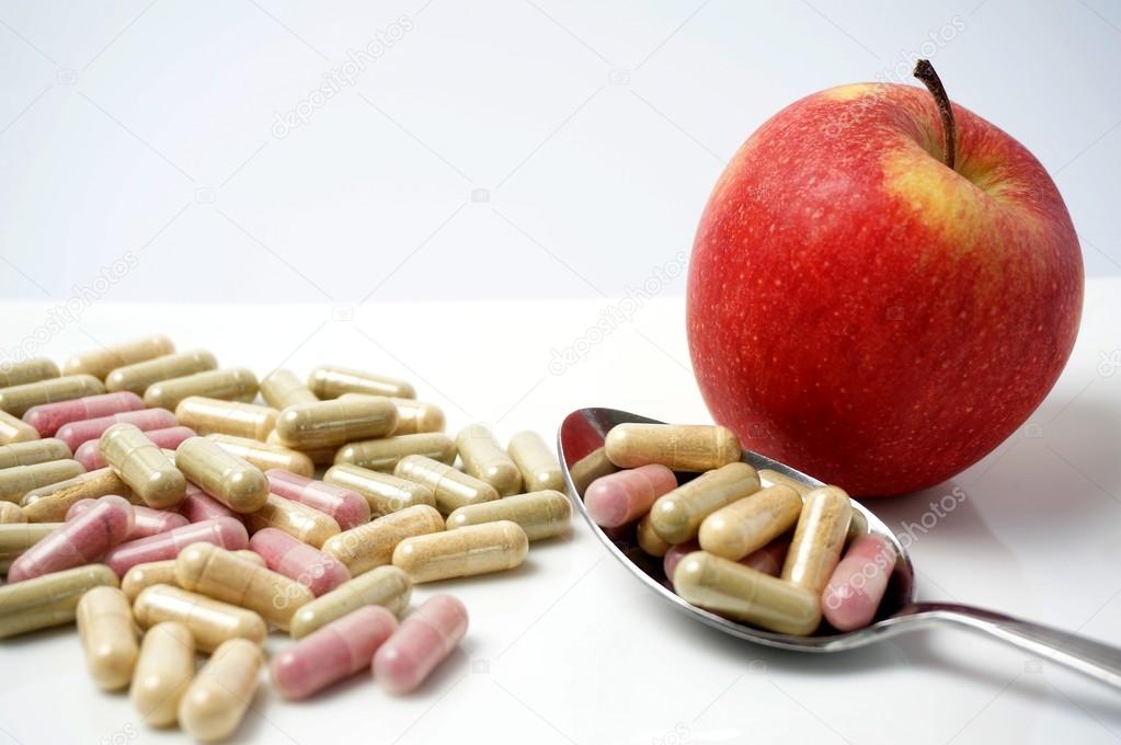 an apple vs a medicine ile ilgili görsel sonucu