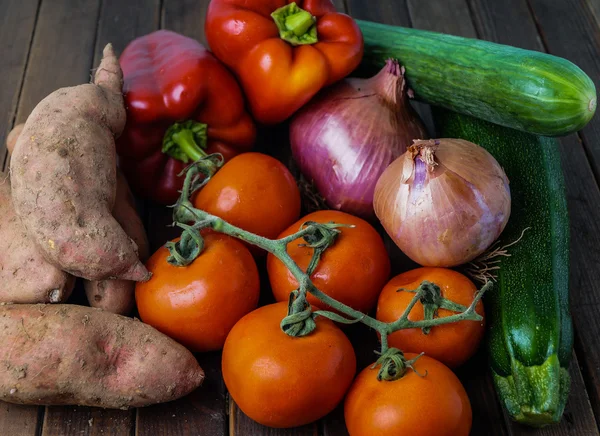 Осень овощи готовы к приготовлению — стоковое фото