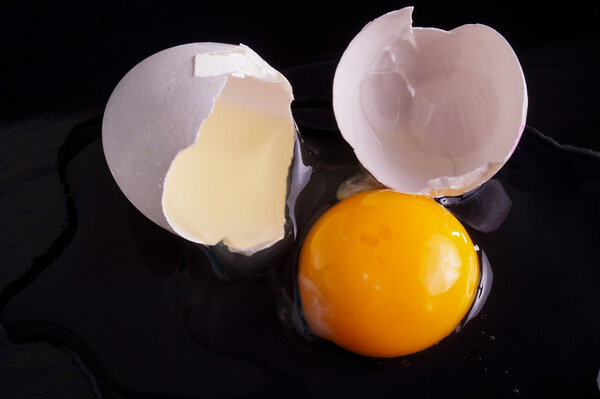 Cracked Egg
