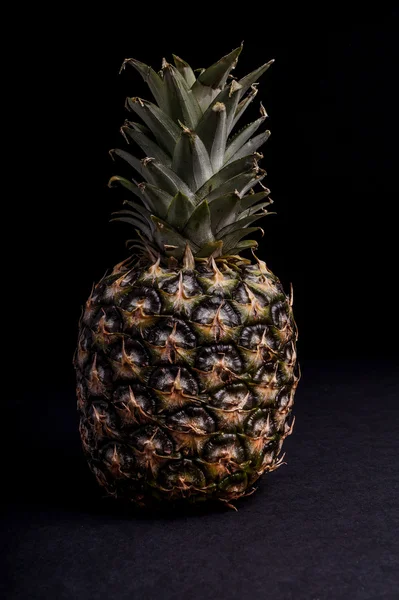 Ananas biologique mûr — Photo