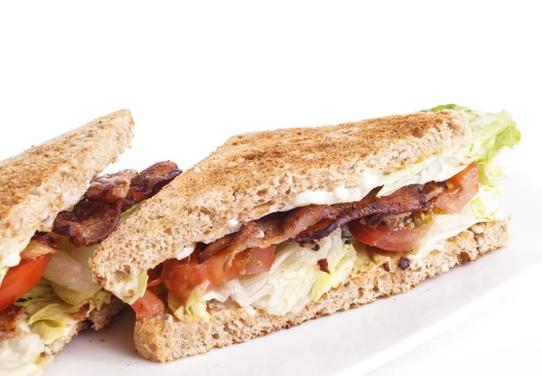 Ízletes friss ropogós szalonna fejes saláta és a paradicsom Sandwich, a Blt — Stock Fotó