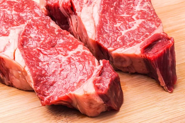 Rohes Rindfleisch — Stockfoto