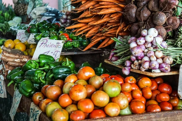 水果和蔬菜市场 — 图库照片