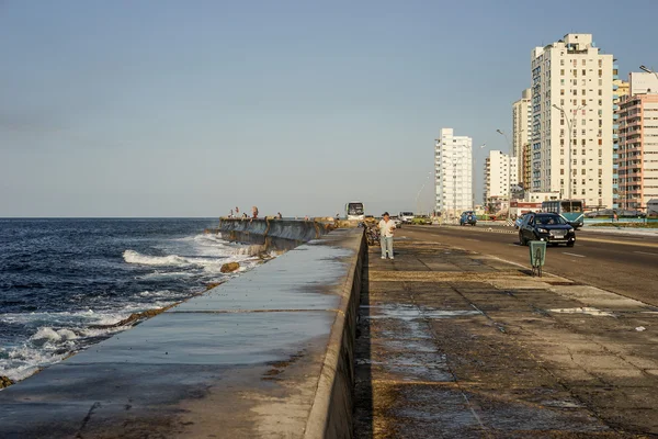 De malecon in havana, cuba — Stockfoto