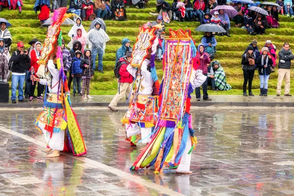 Unidentified Men Dressed In Traditional Costumes — Stock Photo, Image