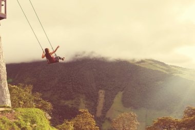Mutlu bir kadın silüeti