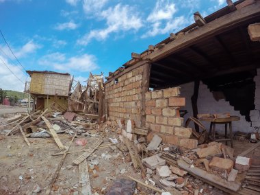 Felaket deprem, Ekvador, Güney Amerika