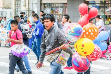 Latince balon satıcı