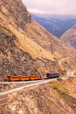 Tren yolculuğu, Devils burun, Nariz Del Diablo