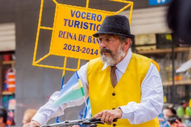 Güney Amerika sokaklarında sözcüsü