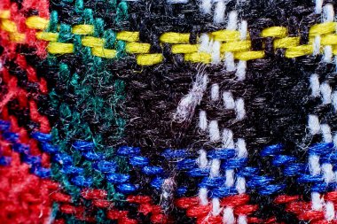 ev yapımı örgü. Sıcak bir kazak..