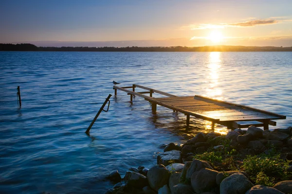 Lasmiady lago muelle 2 —  Fotos de Stock