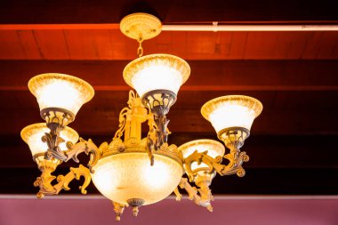 Antika kristal lamba manzarası 