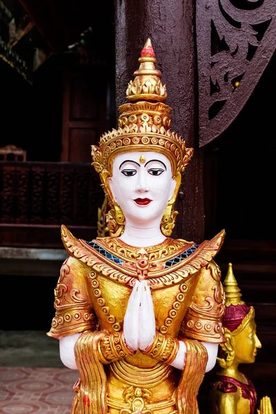 Hainan Çin Tapınağı manzarası 