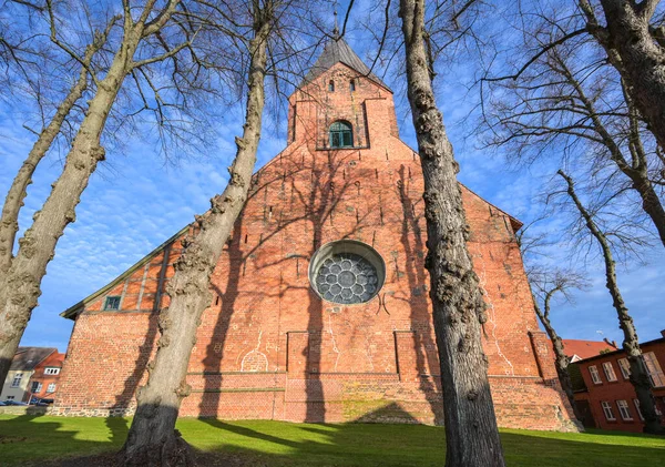 Zabytkowy Kościół Miejski Gadebusch Jakob Dionisius Zbudowany Architekturze Czerwonej Cegły — Zdjęcie stockowe