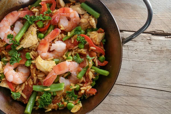 Homemade Spanish Paella Rice Dish Seafood Chicken Vegetables Pan Rustic — Stock Photo, Image