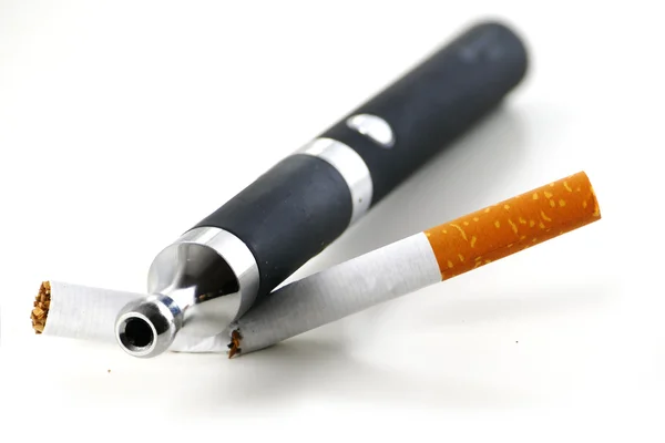 E-cigarette breaks tobacco cigarette, isolated on white backgrou — Stock Photo, Image