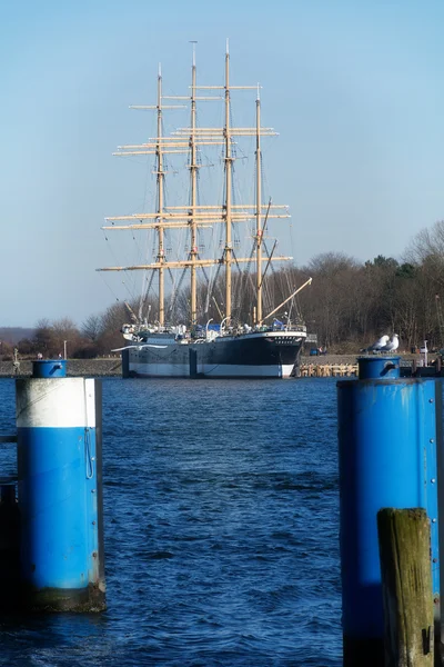 Old four-mast sailing ship passat in a baltic sea harbor — Stock Photo, Image
