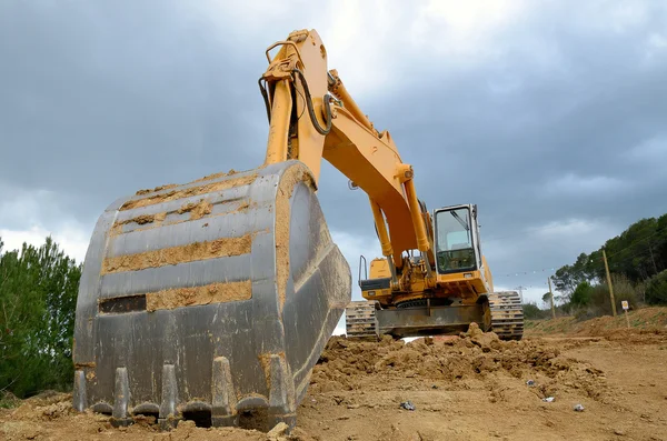 Ekskavatör büyük sarı