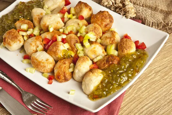 Chicken Meatball On wooden table with relish, mustard and mayonnaise — ストック写真