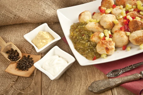 Chicken Meatball On wooden table with relish, mustard and mayonnaise — Stock Photo, Image