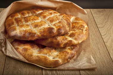 Ramazan Pita (Ramazan Pidesi) Ramazan ayı için geleneksel Türk ekmeği.