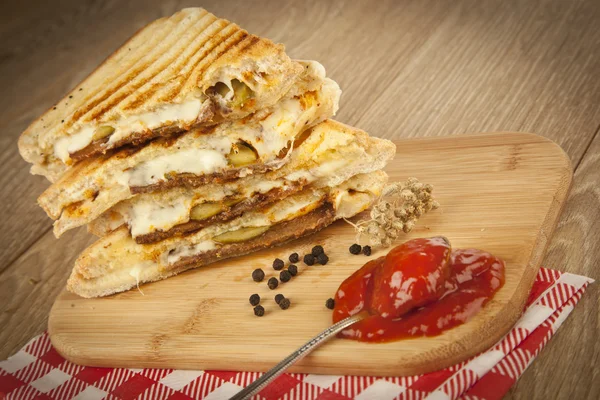Toasted meat ( turkish kavurma ) and cheese sandwich — Stock Photo, Image