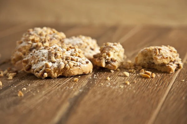 Domácí ořechy cukroví s povidly — Stock fotografie