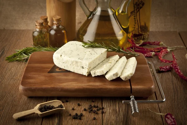 Концептуальная фотография сыра Feta — стоковое фото