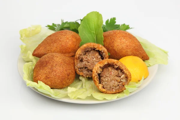 Turkish dish stuffed meatball with bulgur ( icli kofte ) — Stock Photo, Image