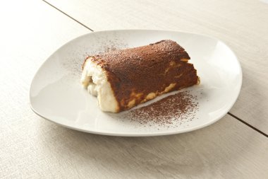 Kazandibi pişmiş süt puding, Türk tatlı