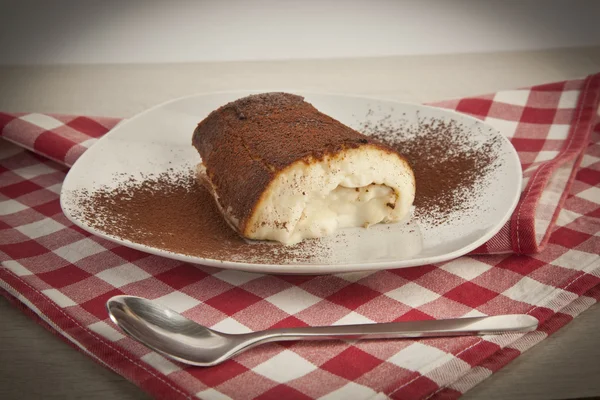 Казандибское молоко, запеченный пудинг, турецкий десерт — стоковое фото