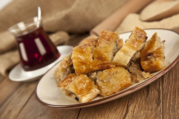 Turkish style meat stuffed filo dough borek served kol boregi — Stock Photo, Image