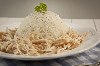 Türk Pilav pilavlı tavuk göğsü