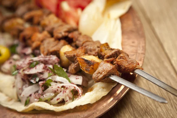 Turkiska sis kebab — Stockfoto