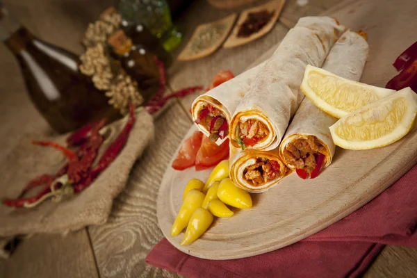 육류 쇠고기 tantuni 전통적인 터키 kebap의 일종 이다 — 스톡 사진
