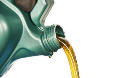 Motor yağı, araba motoru kapanıyor.