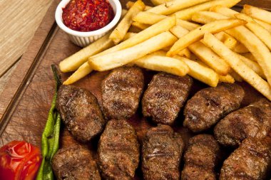 Lezzetli Türk köfte (köfte)