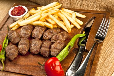 Lezzetli Türk köfte (köfte)