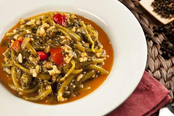 Plato de espinacas turca comida tradicional ramadán —  Fotos de Stock