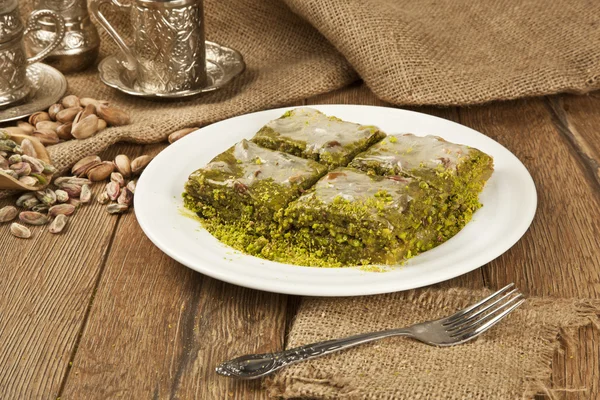 Turkiska Ramadan Dessert Baklava med koncept bakgrund — Stockfoto