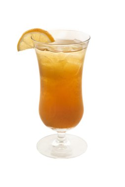 Soğuk meyve ve baharat kokteyl