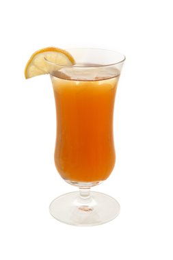 Soğuk meyve ve baharat kokteyl