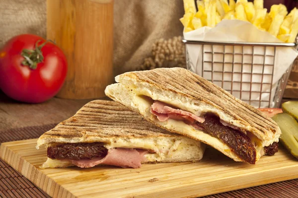 Ayvalik Tostu- Turkish traditional toast sandwich — Stock Photo, Image